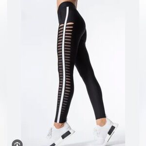 Ultracor Ultra High Slash Leggings!